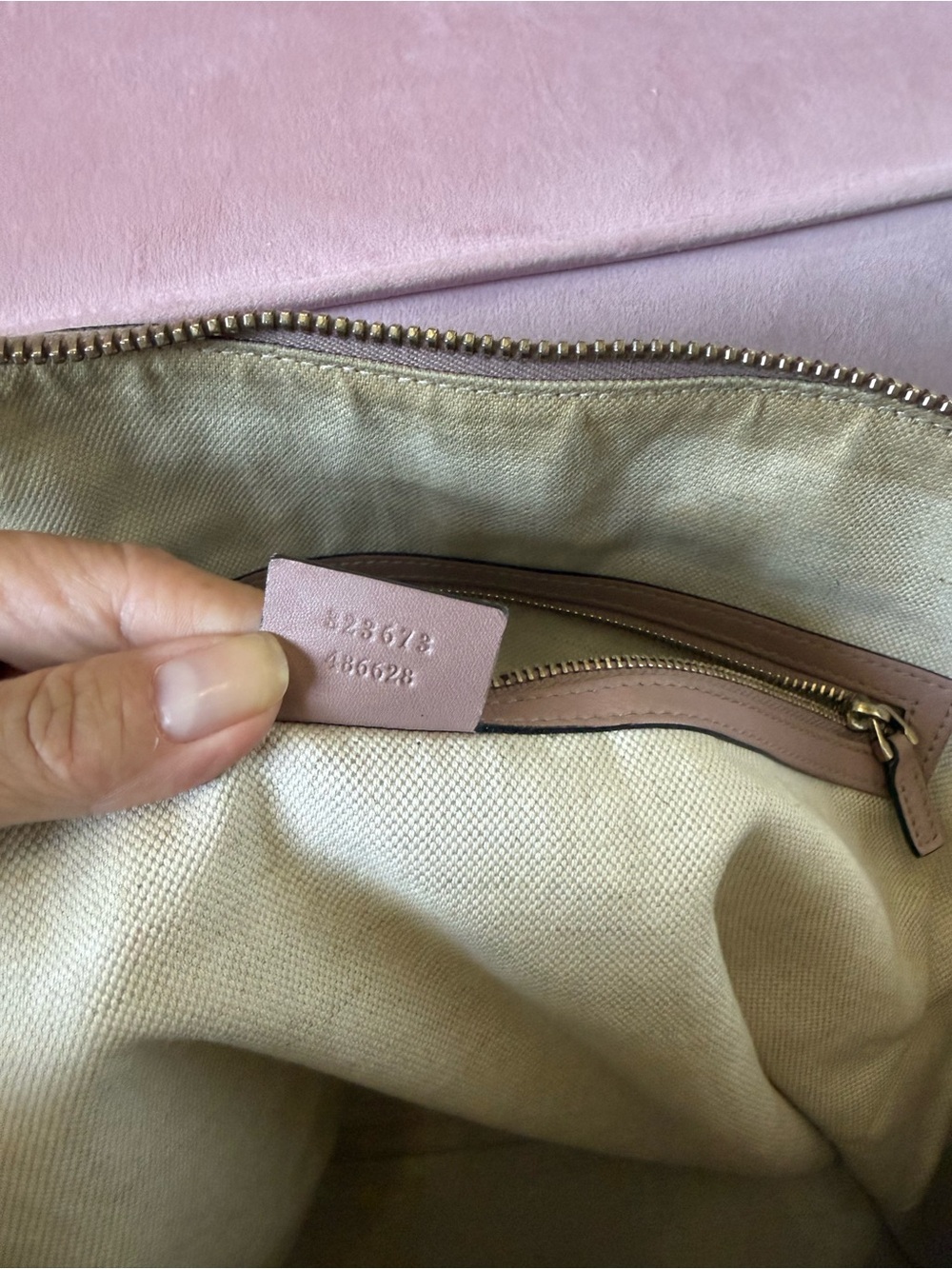 💯Auth GUCCI Guccisima BREE Shoulder Bag w Soft PINK Leather & Goldtone Hardware - Picture 15 of 16